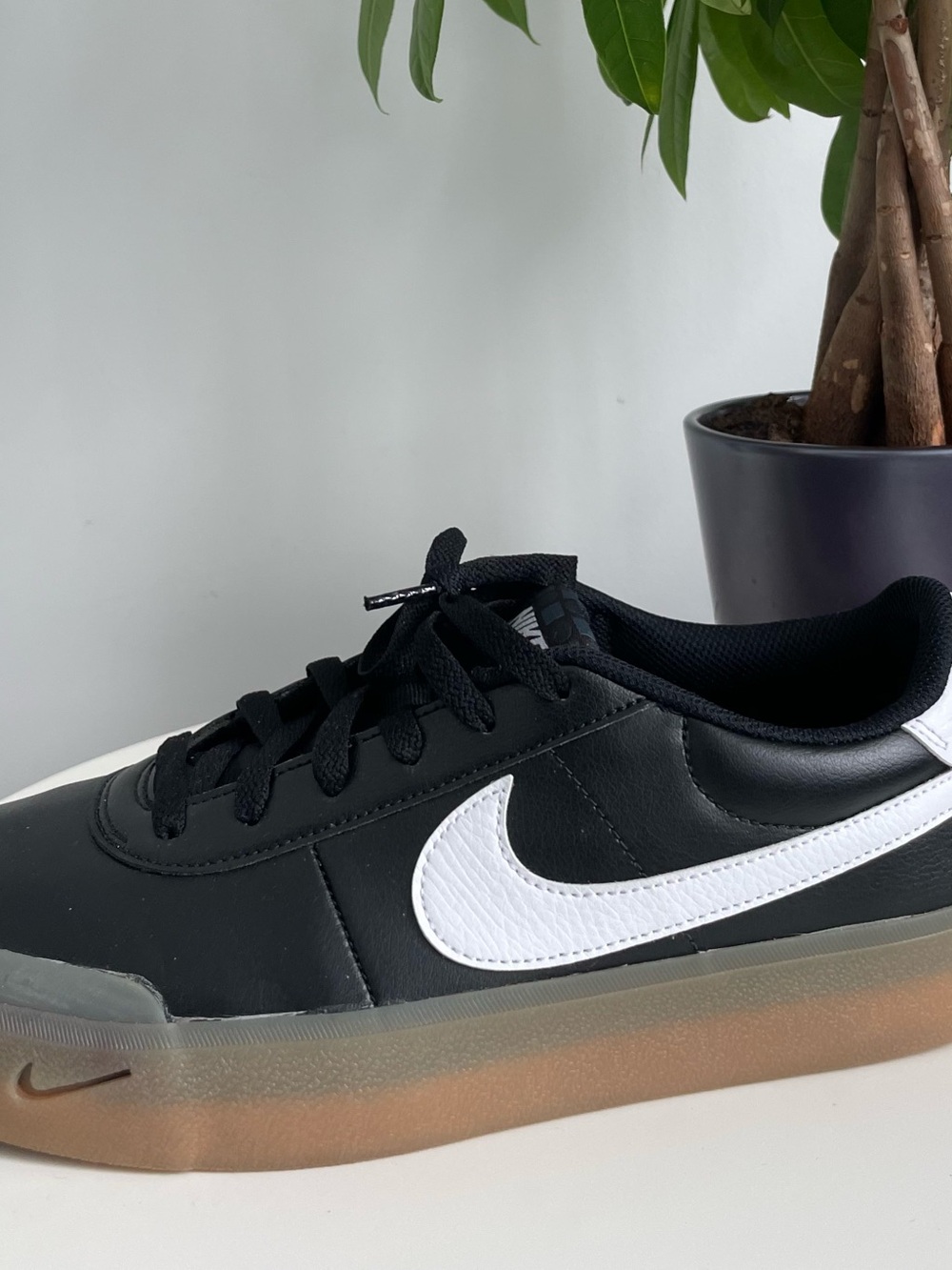 Men Size 10 Nike Court Shot Black White Gum Bottom Shoes